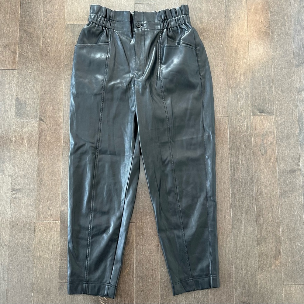 Madewell Women's Vegan Leather Pull-On Paperbag Pants Black Size 8‎